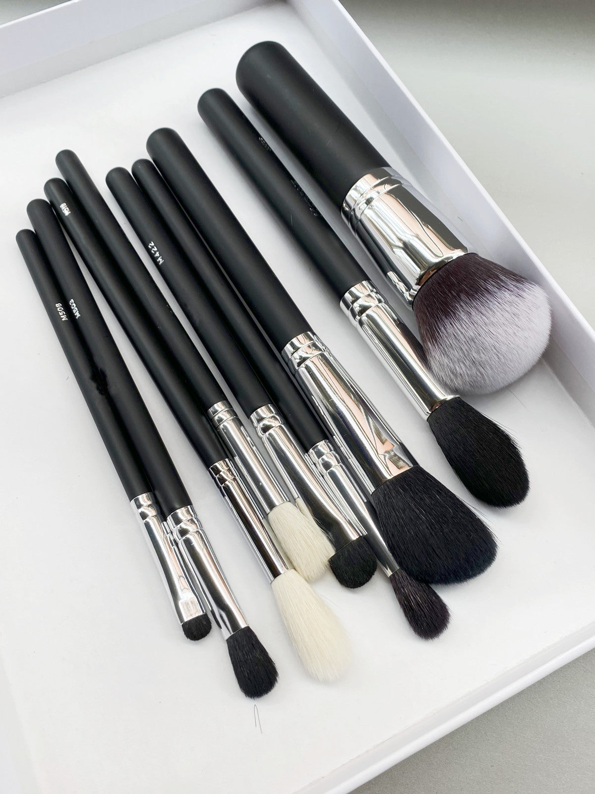 9 Pro Makeup Brushes Set