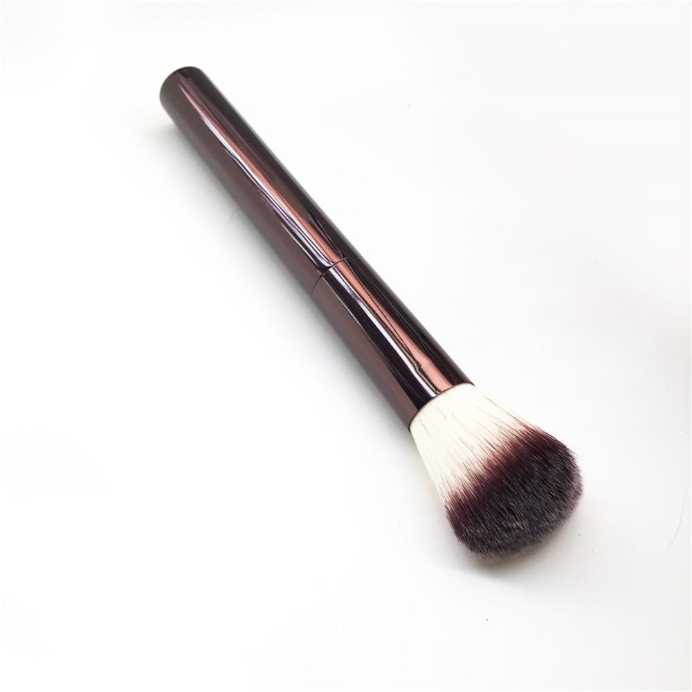 Foundation/Blush Brush No.2