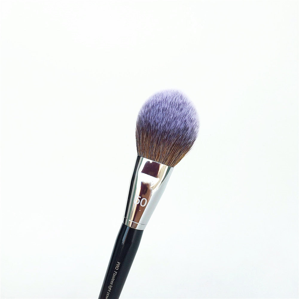 Pro Flawless Light Powder Brush #50 (new)