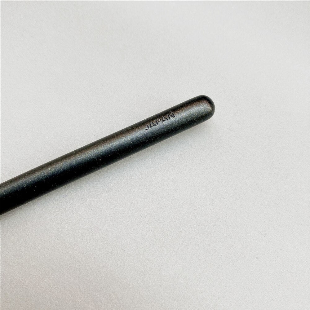 Small Shader Makeup Brush #231 Synthetic Eye Shadow Liner Lip Detailed Concealer Beauty Cosmetics Tools