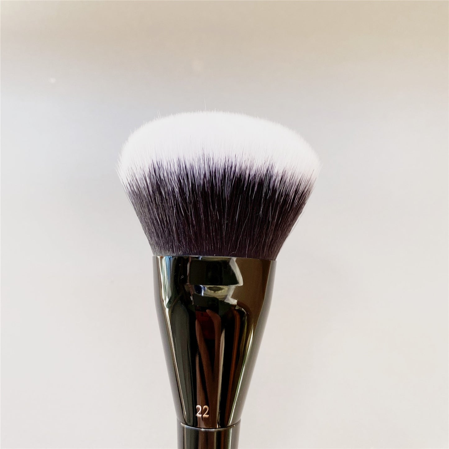 Pressed Powder Brush Nº22