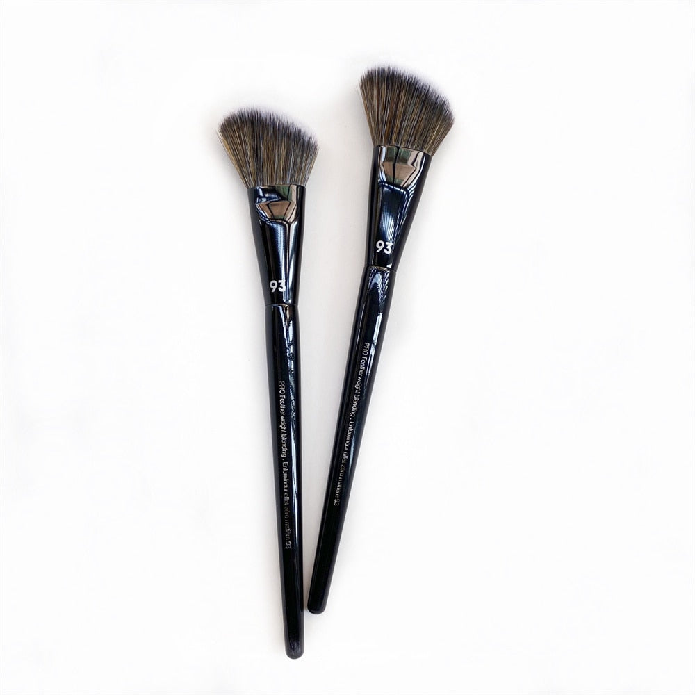 Professional Blush Brush #93