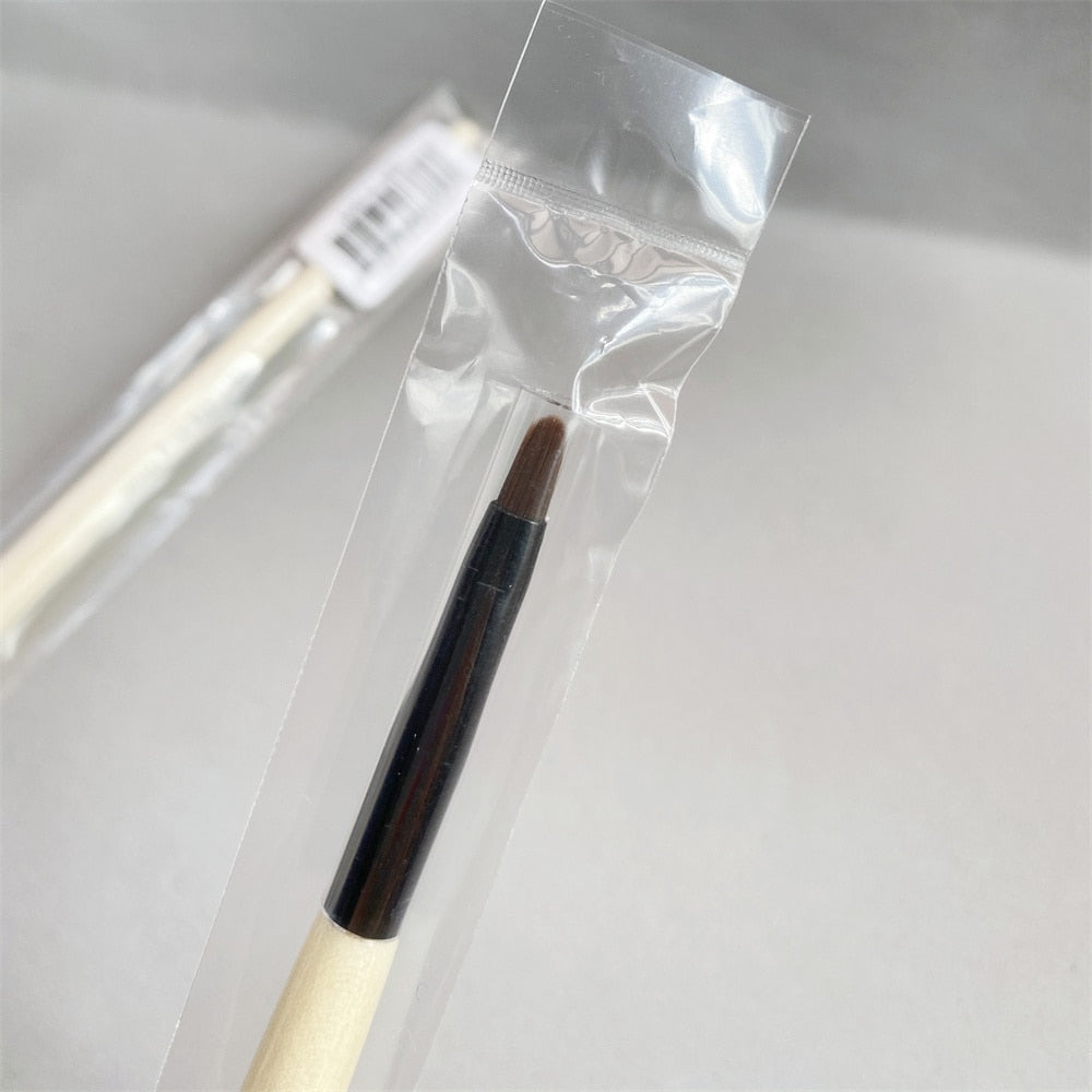 Ultra Fine Eyeliner Brush