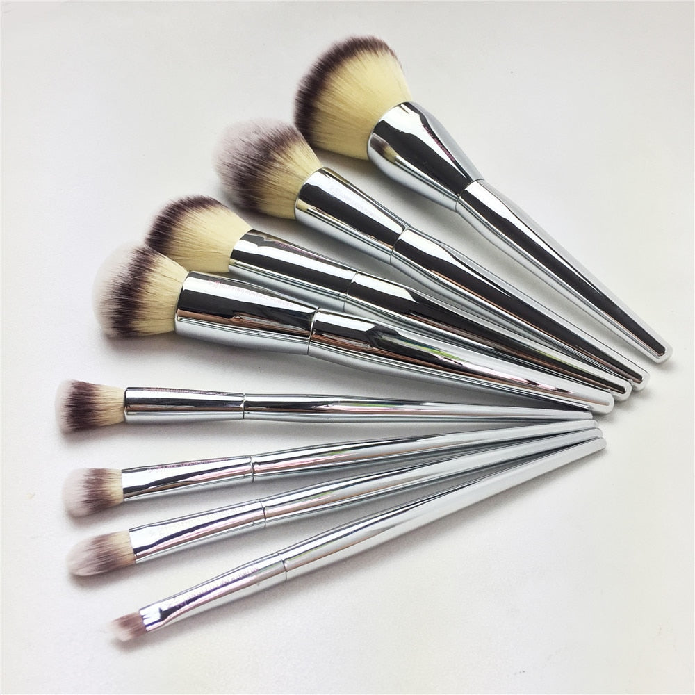 All over Makeup brushes