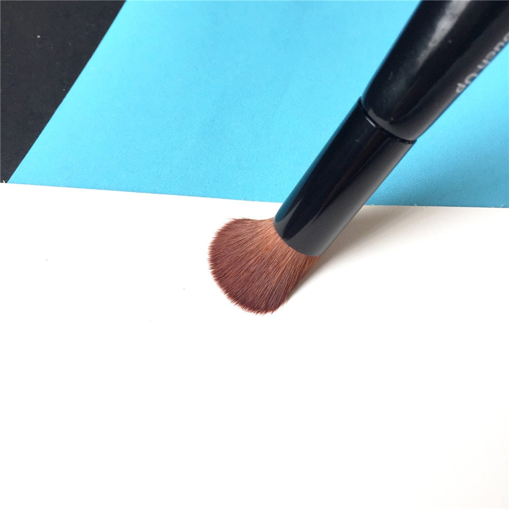 Full Coverage Face & Touch-up Double Ended Brush