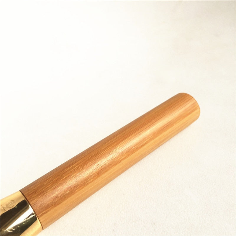 The Bamboo Balancing Foundation Brush