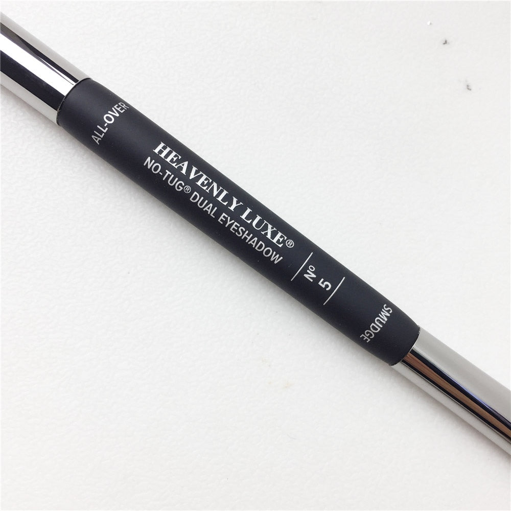 The Heavenly Dual Eyeshadow Brush 5