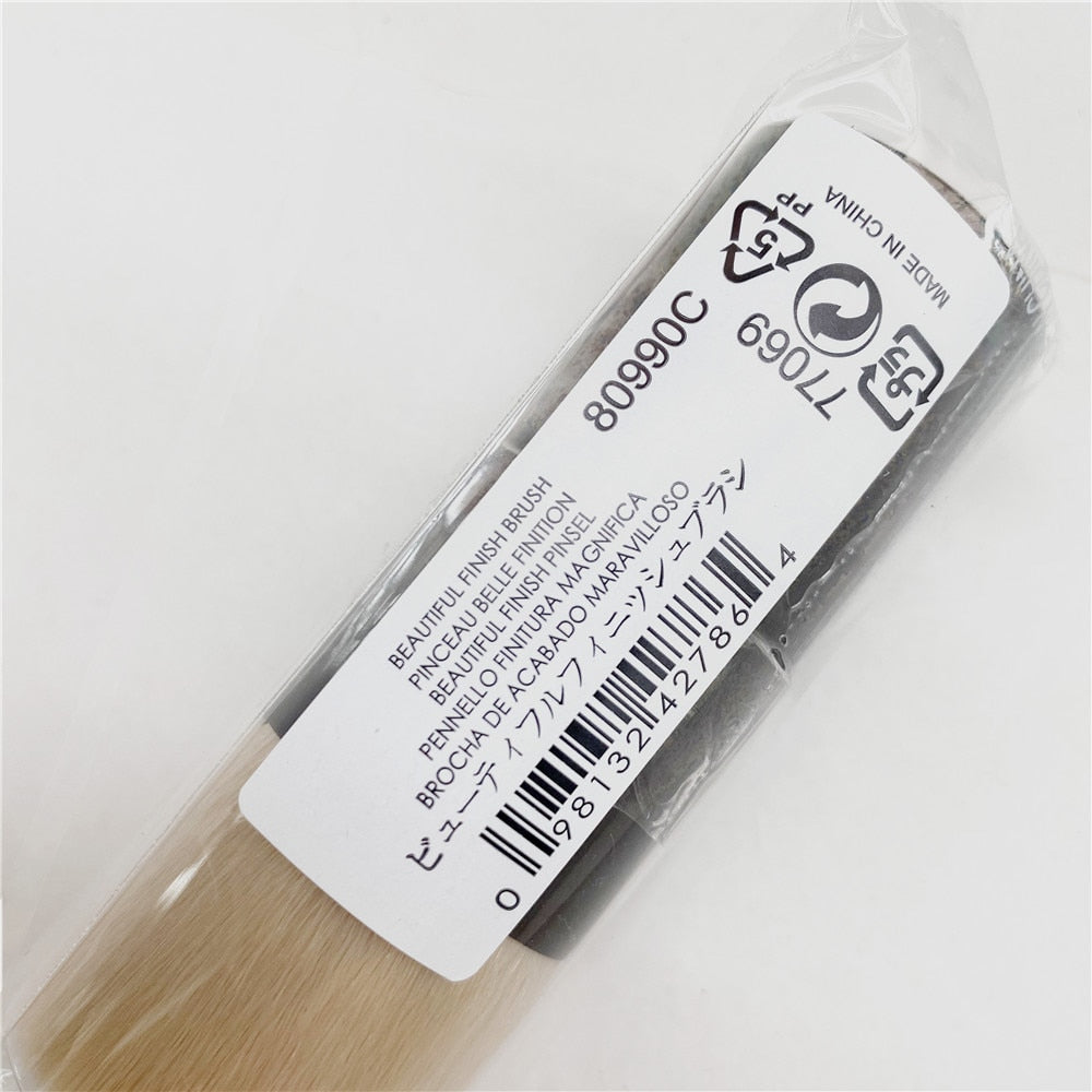 Beautiful Finish Foundation Brush