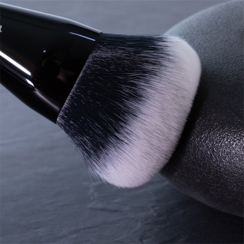 Pressed Powder Brush Nº22