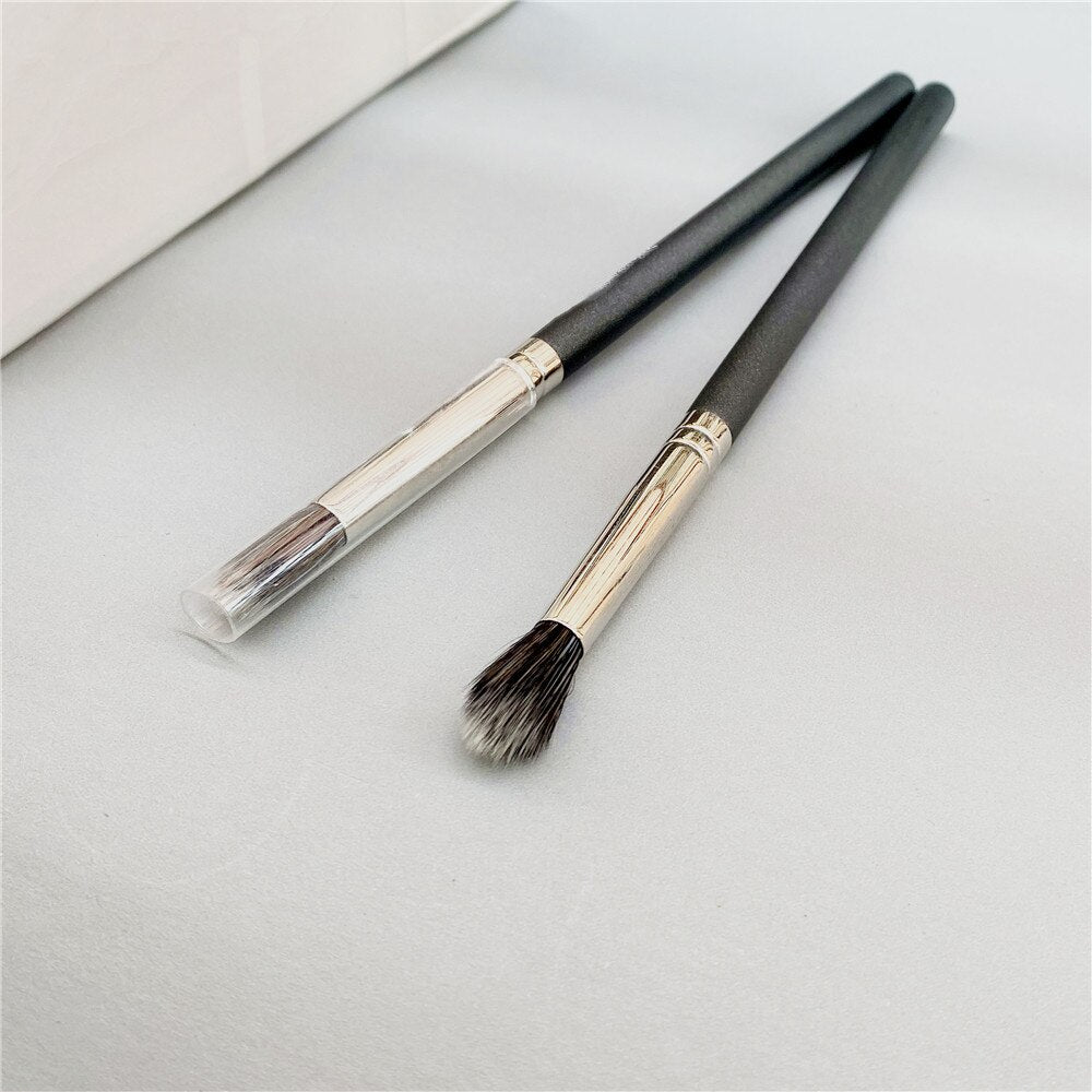 Duo Fibre Tapered Blending Makeup Brush 286S