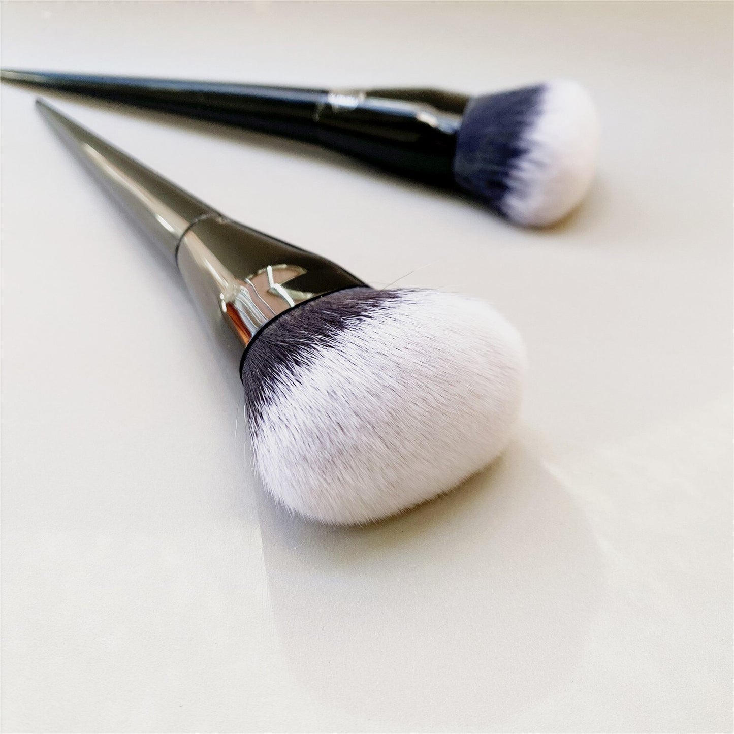 Pressed Powder Brush Nº22