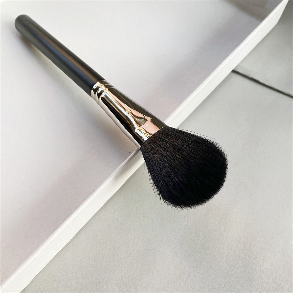 129 Blush/Powder Brush