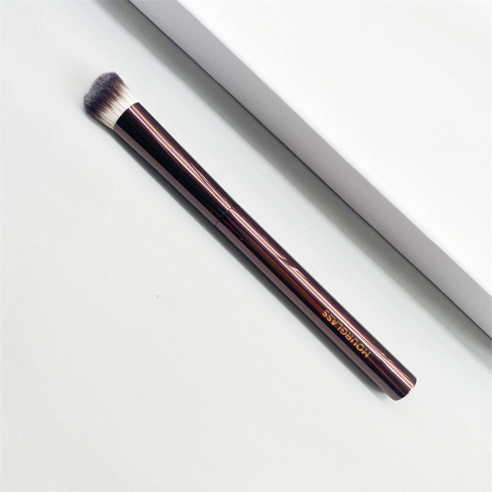 Vanish Seamless Finish Concealer Brush