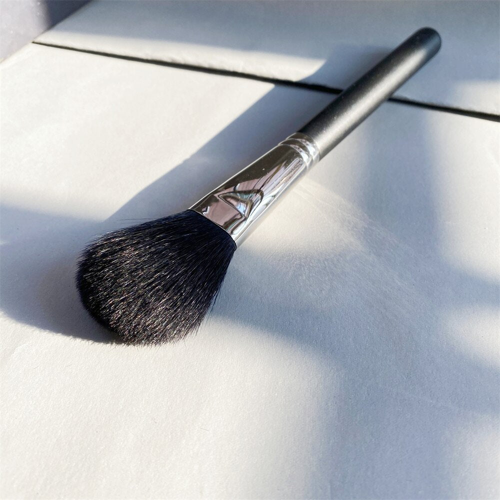 129 Blush/Powder Brush