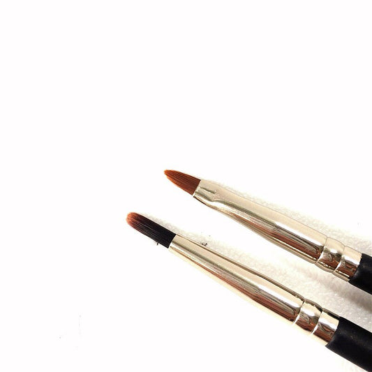 #209 Eyeliner Brush / #311 lip liner brush