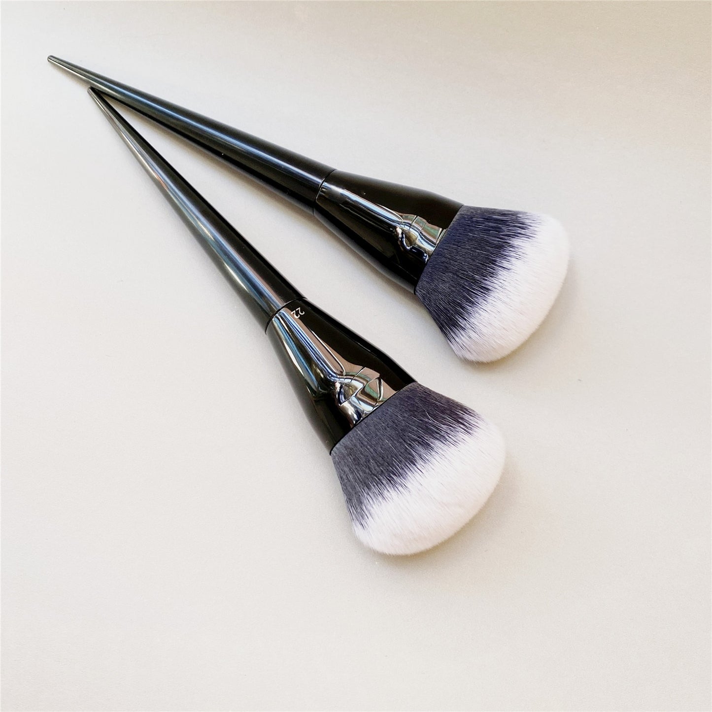 Pressed Powder Brush Nº22