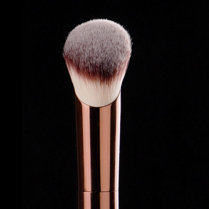 Ambient Soft Glow Foundation Brush