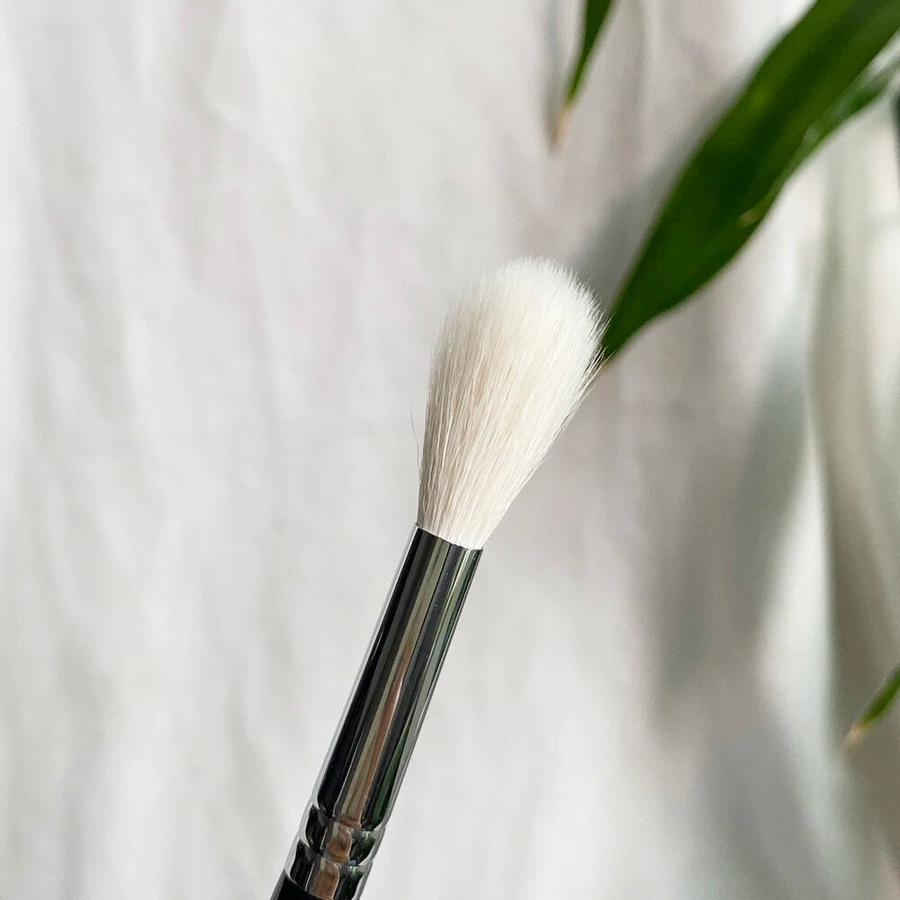 134 Luxe Powder Fusion Brush