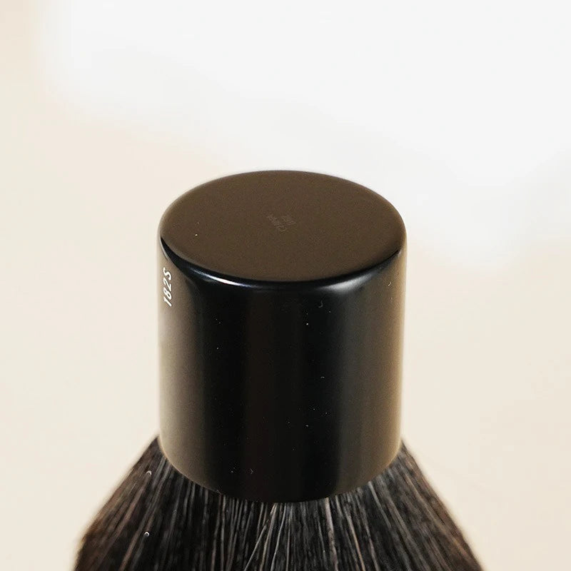 M182S Kabuki Buffer Brush