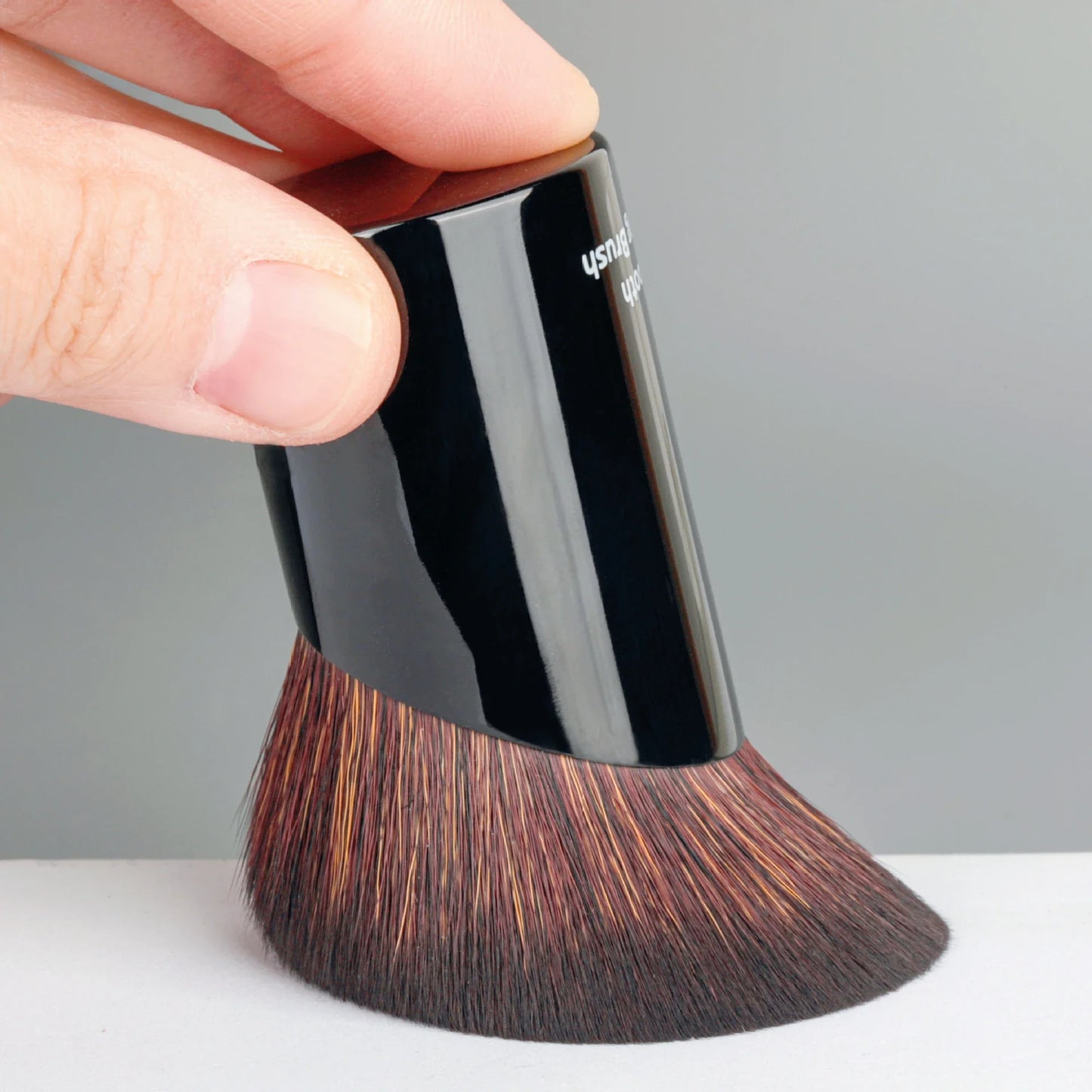 Kabuki Smooth Blending Brush