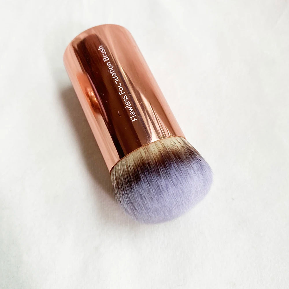 Flawless Foundation Brush