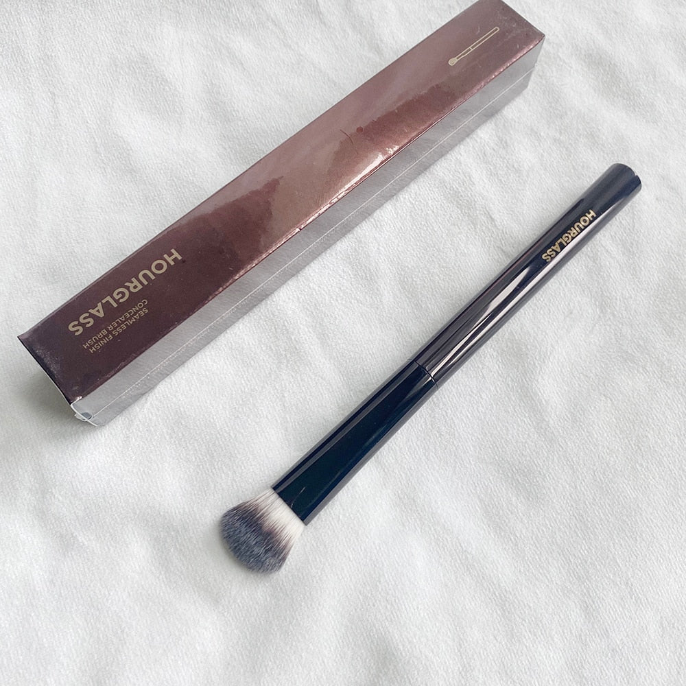 Vanish Seamless Finish Concealer Brush