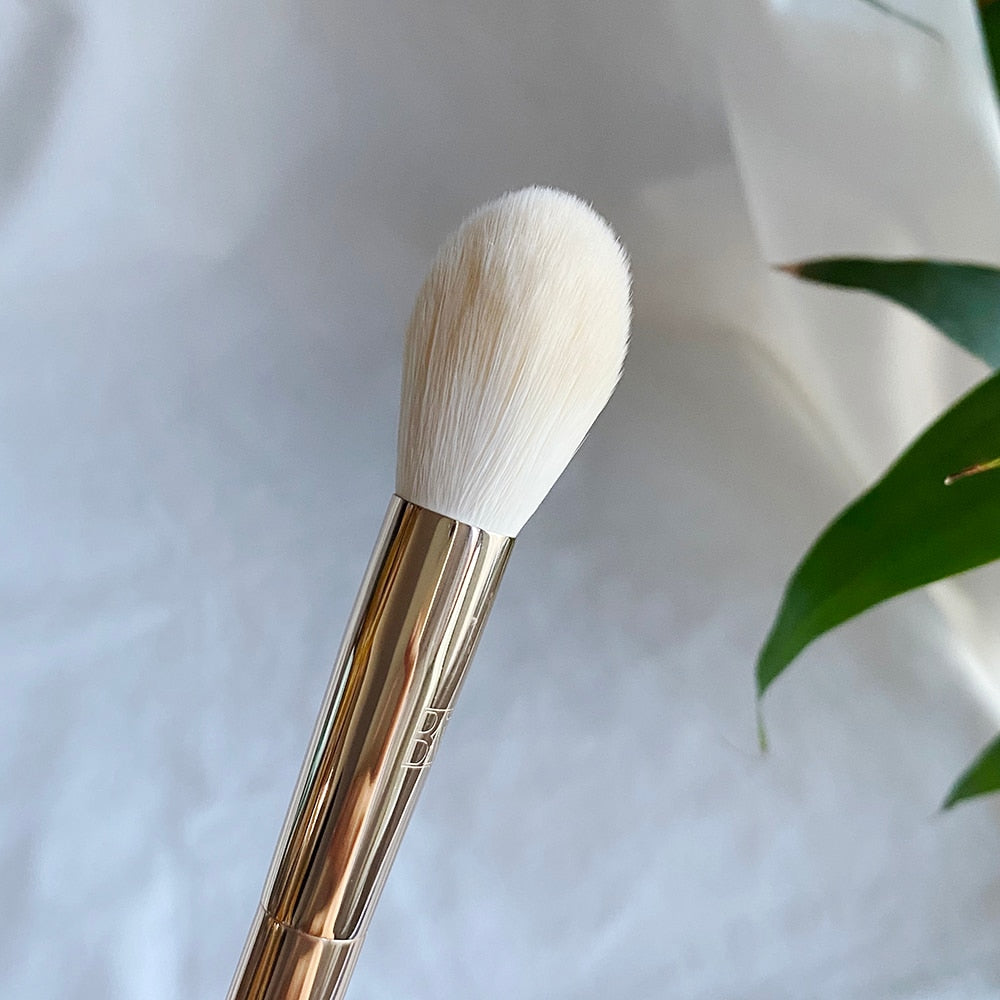 Precision Complexion Powder Brush No.109