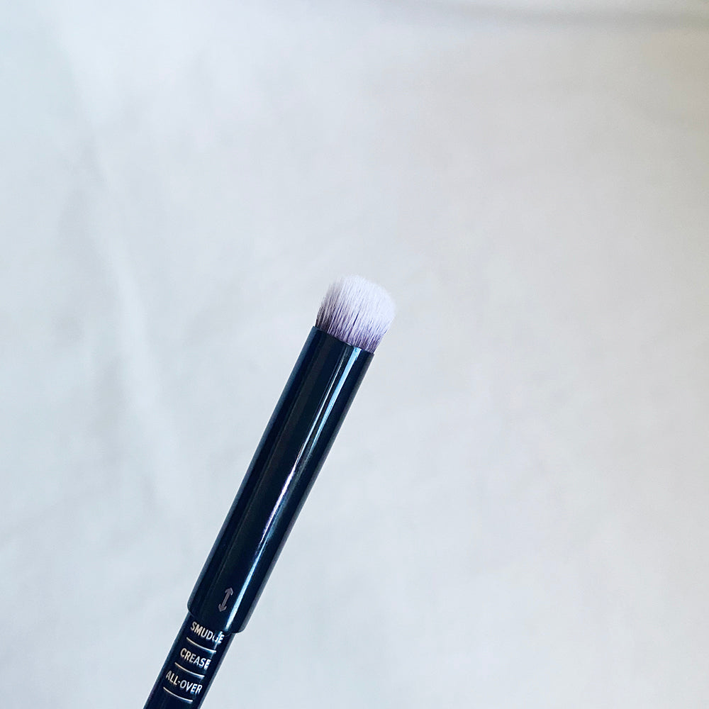 Superhero 4-in-1 Eye-Transforming Super Shadow and Liner Brush