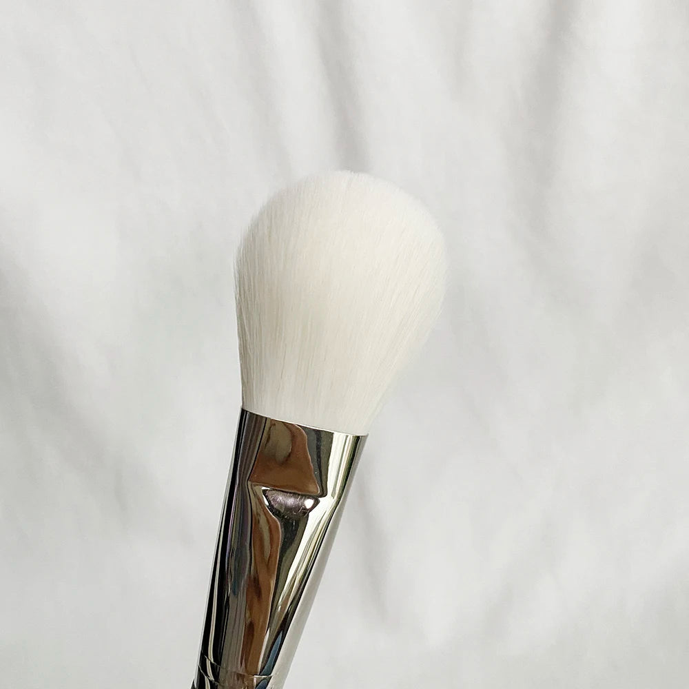 135s Large Flat Powder Brush