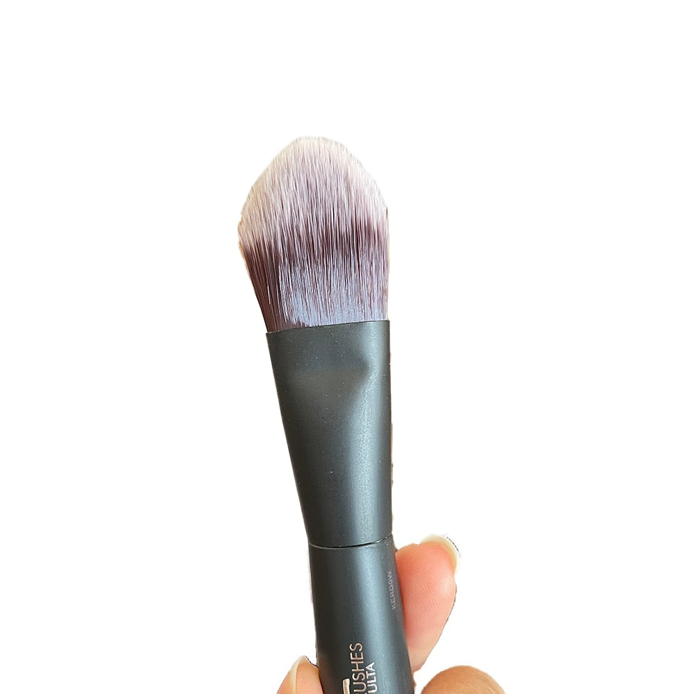 AIR BRUSH DUAL-ENDED FLAWLESS FOUNDATION BRUSH No.134