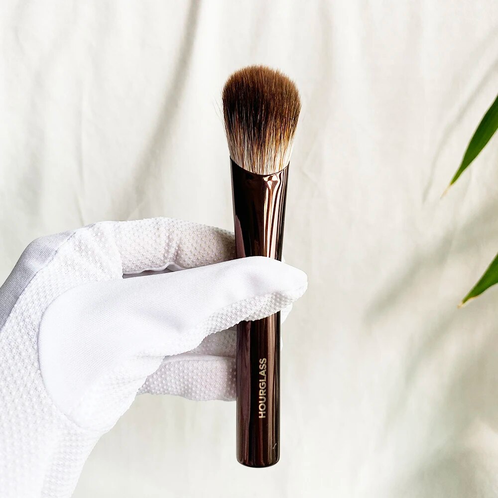 Flat Blush Brush