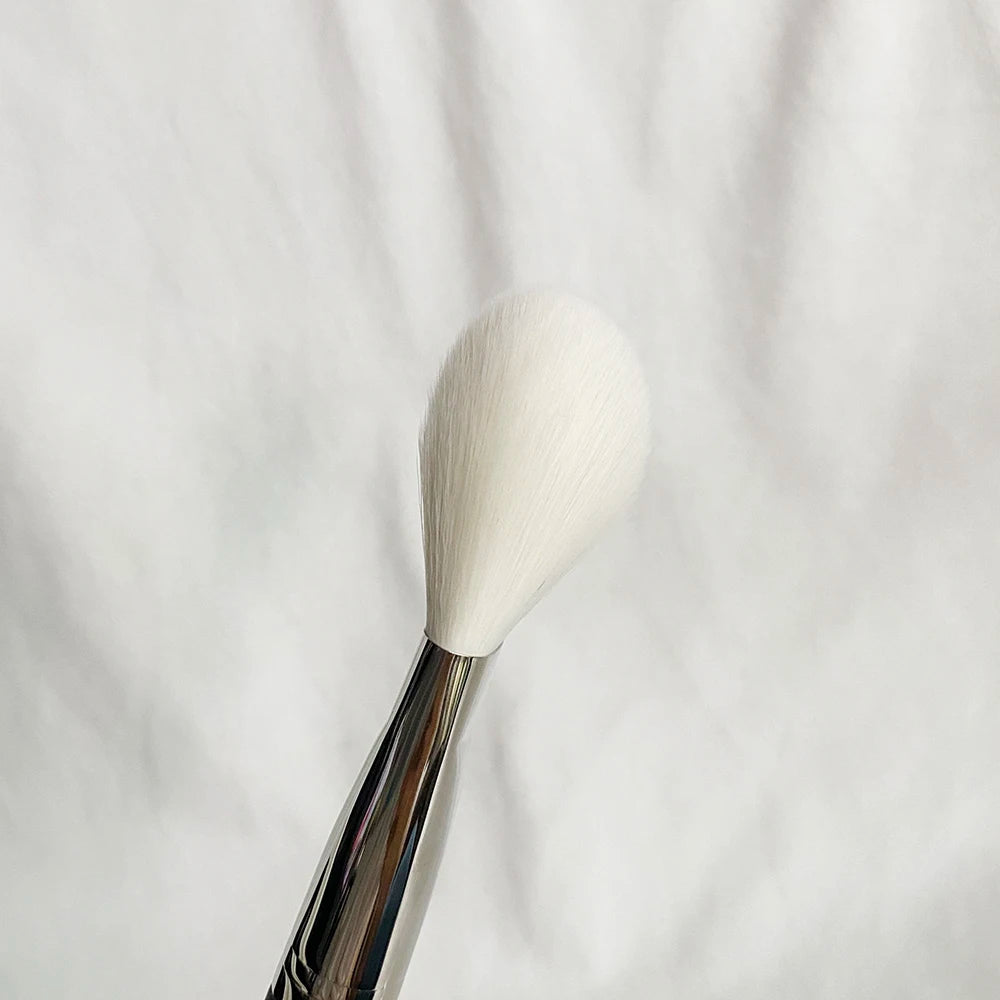 135s Large Flat Powder Brush