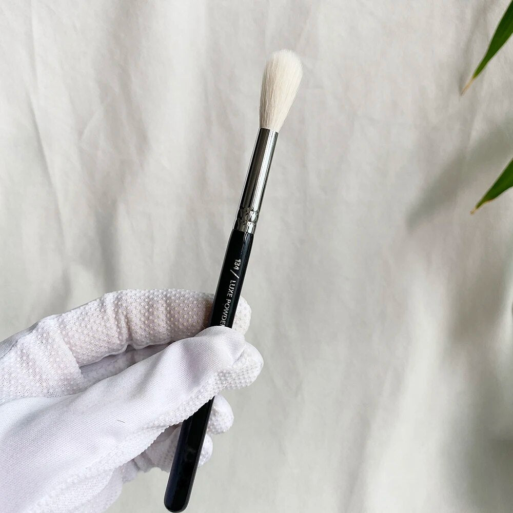 134 Luxe Powder Fusion Brush