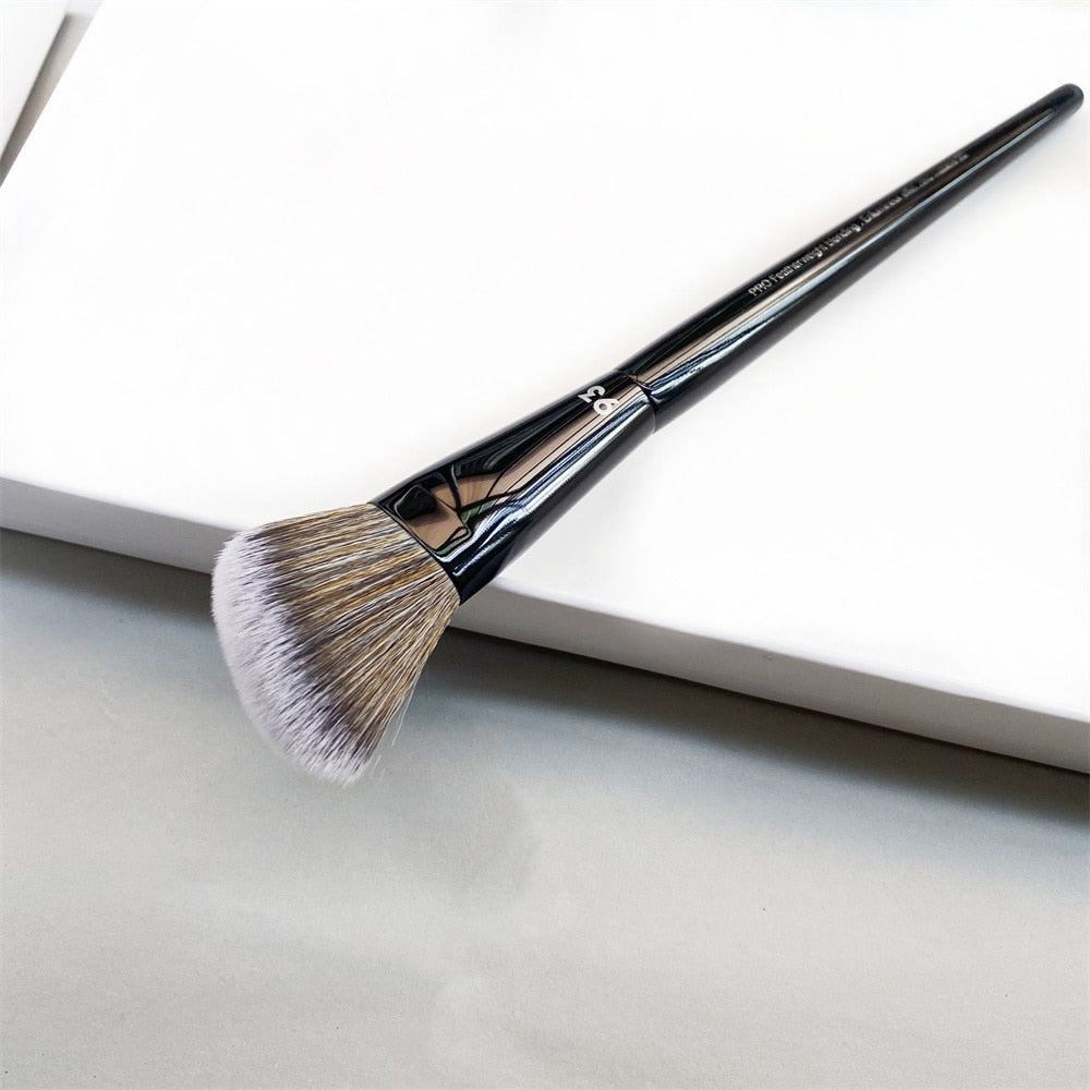 Professional Blush Brush #93