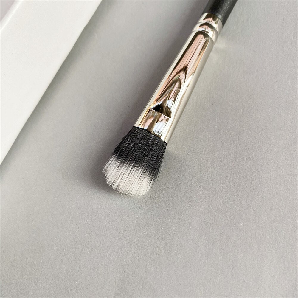 287 Synthetic Duo Fibre Eye Shadow Brush