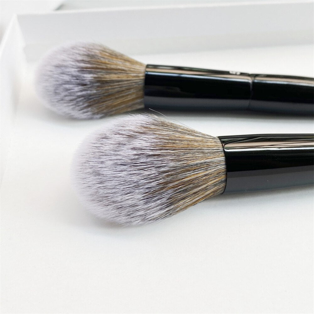 PRO Powder Makeup Brush #59