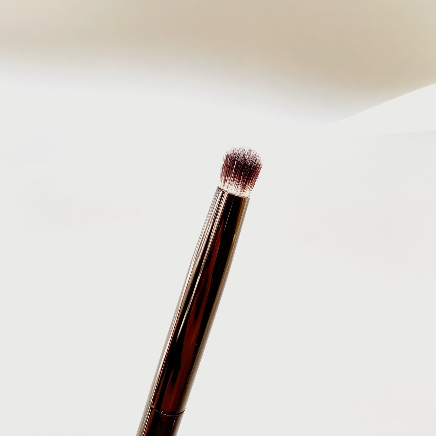 Domed Shadow Makeup Brush No.9