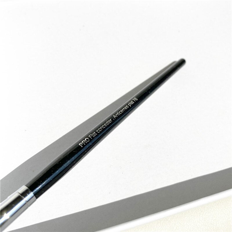 Pro Flat Concealer Brush #76