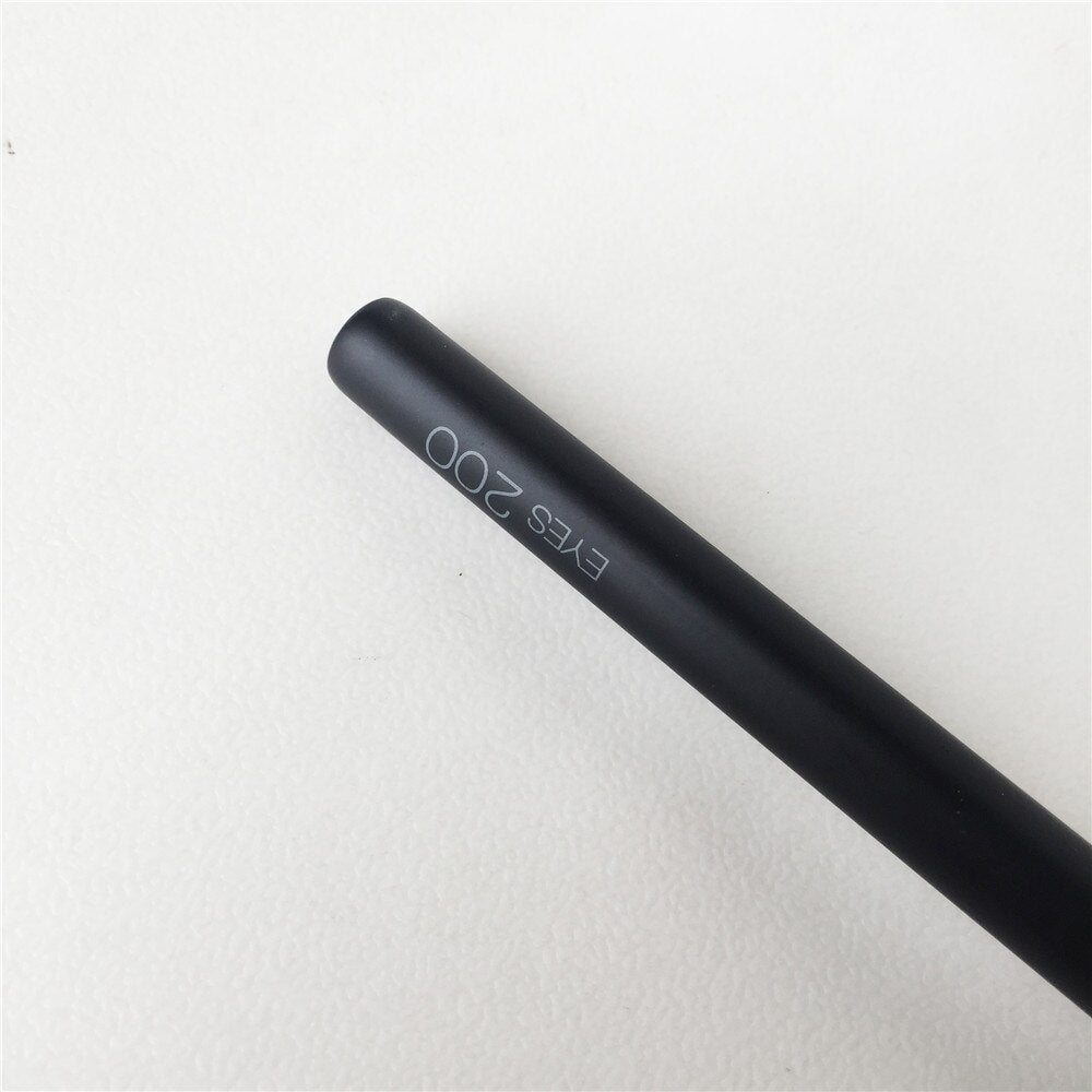 Eyeshadow Blending Brush No. 200