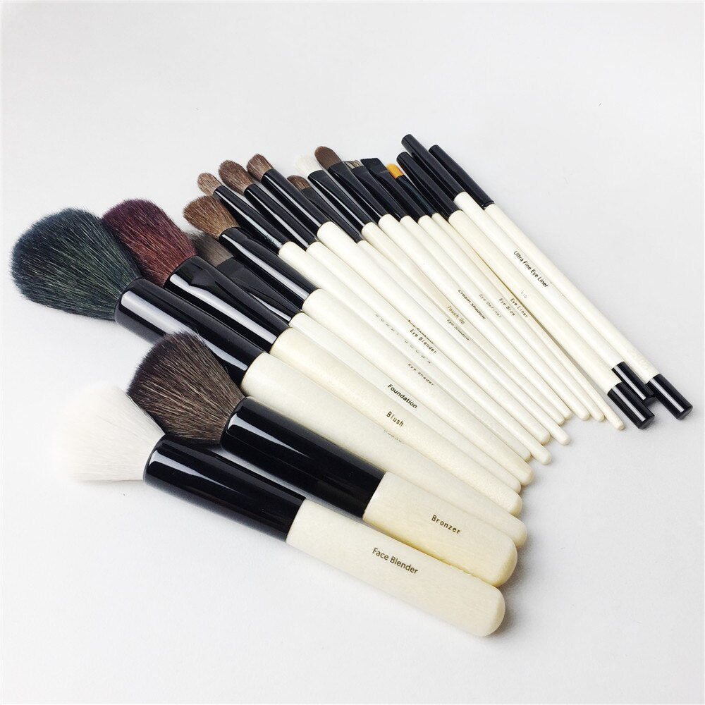 18 Professional Makeup Brushes Set