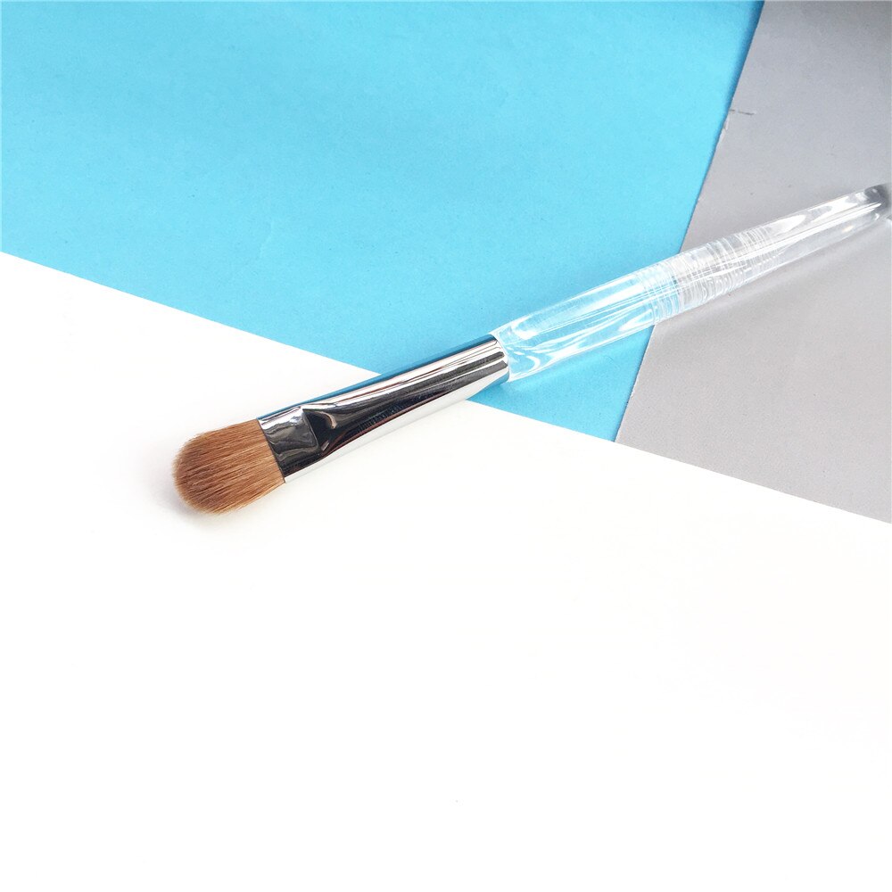 Brush 40 Medium Laydown Eyeshadow / Brush 66 Cream Blender Brush