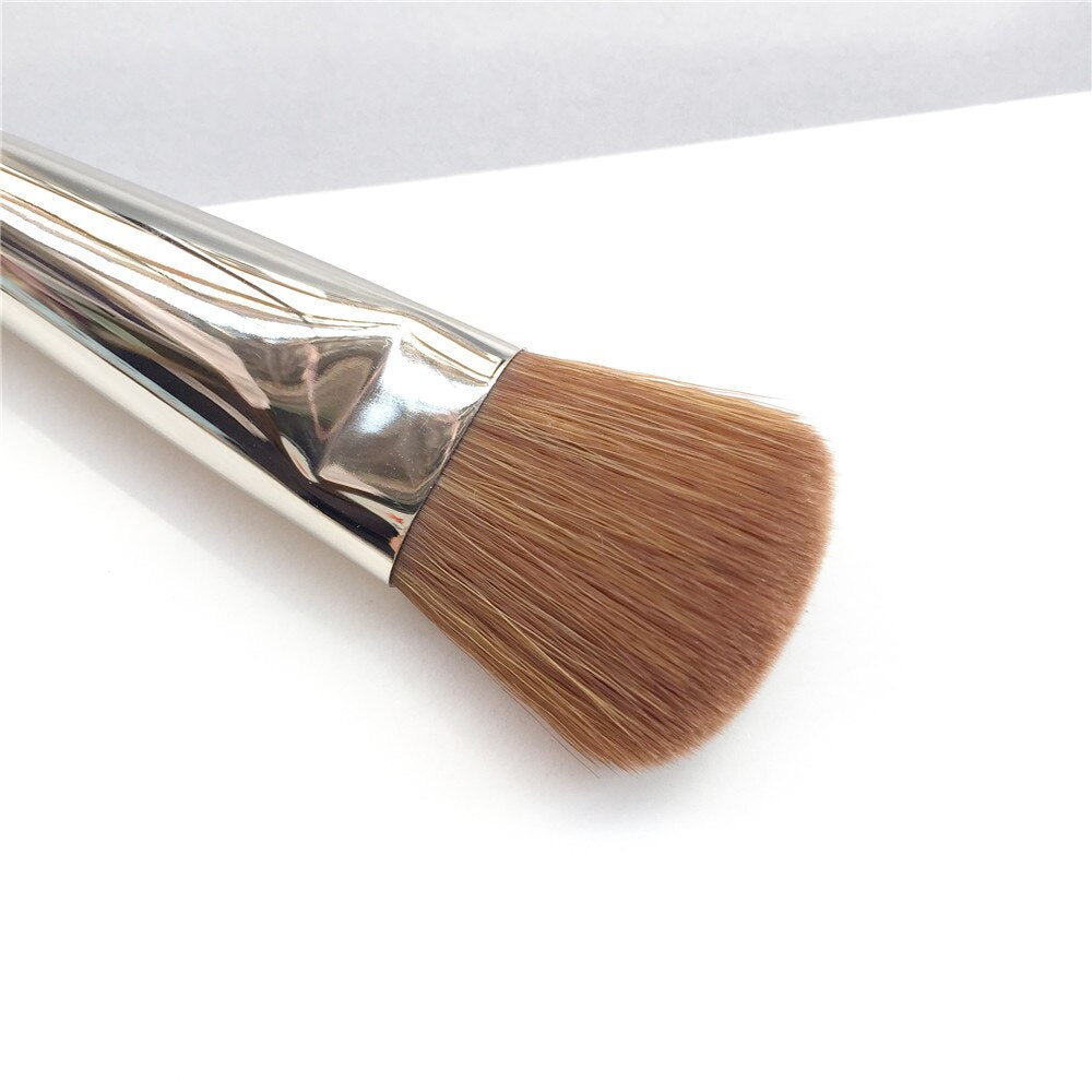 Brush 55 Deluxe Blender Foundation Brush