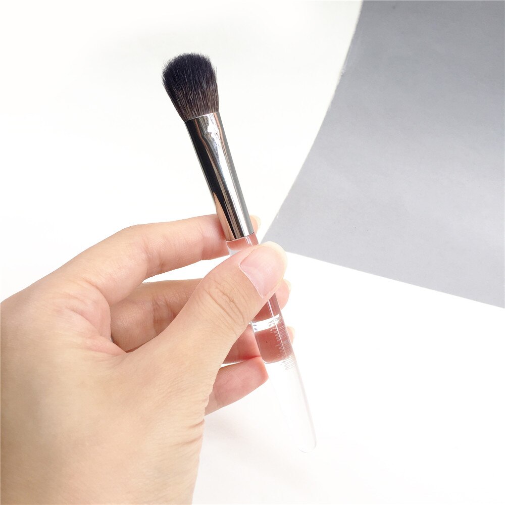 Sheer Application Eye/Cheek Brush No.45