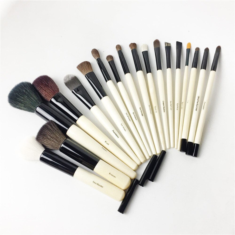 18 Professional Makeup Brushes Set