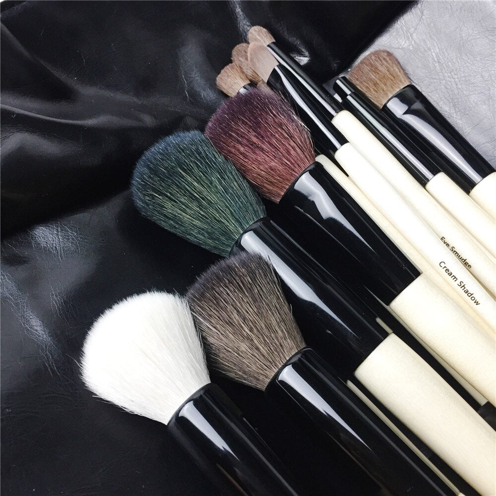 18 Professional Makeup Brushes Set