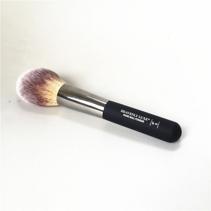 Heavenly Flat Top Buffing Foundation 6 / Wand Ball Powder 8 /