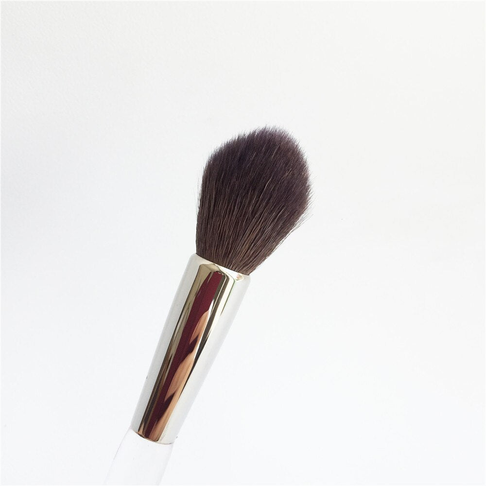 BRUSH 48 TAPERED SCULPT & BLEND