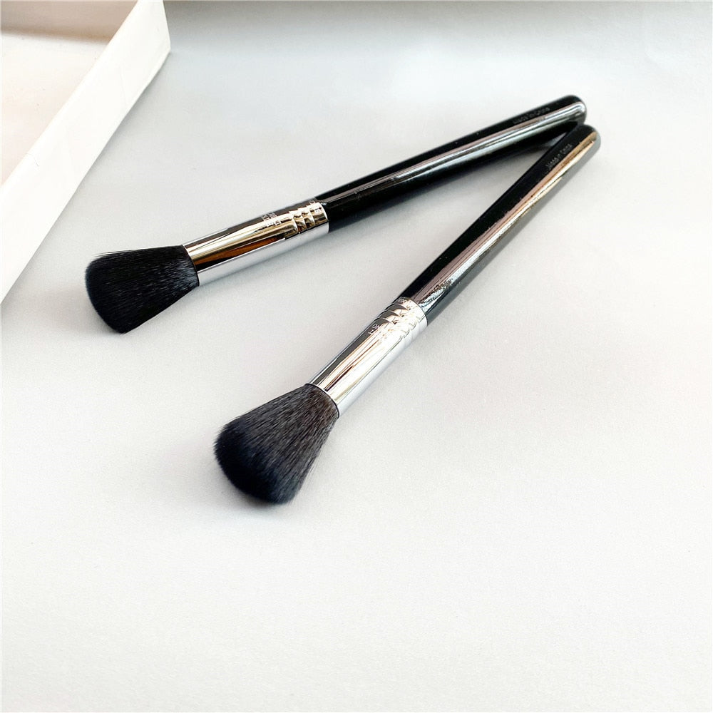 Small Contour Brush F05