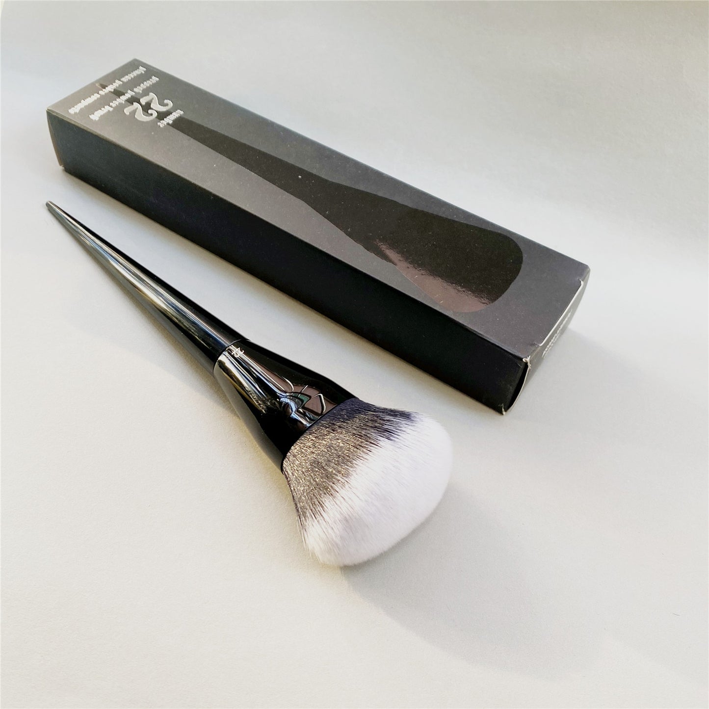 Pressed Powder Brush Nº22