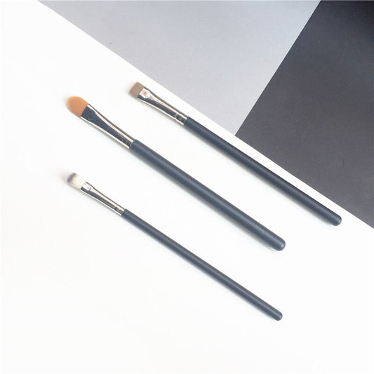 Concealer brush 194 / Concealer brush 195 / Flat Definition Brush 212